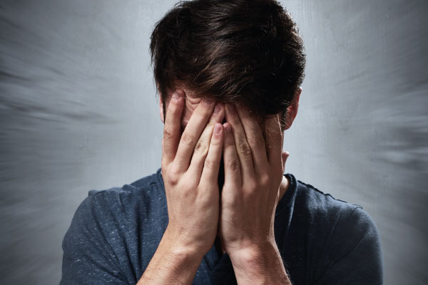 ANSIEDAD ¿QUÉ ES? ¿CÓMO TRATARLA? ¿CUÁNDO PEDIR AYUDA PROFESIONAL? ANSIEDAD ¿QUÉ ES? ¿CÓMO TRATARLA? ¿CUÁNDO PEDIR AYUDA PROFESIONAL?